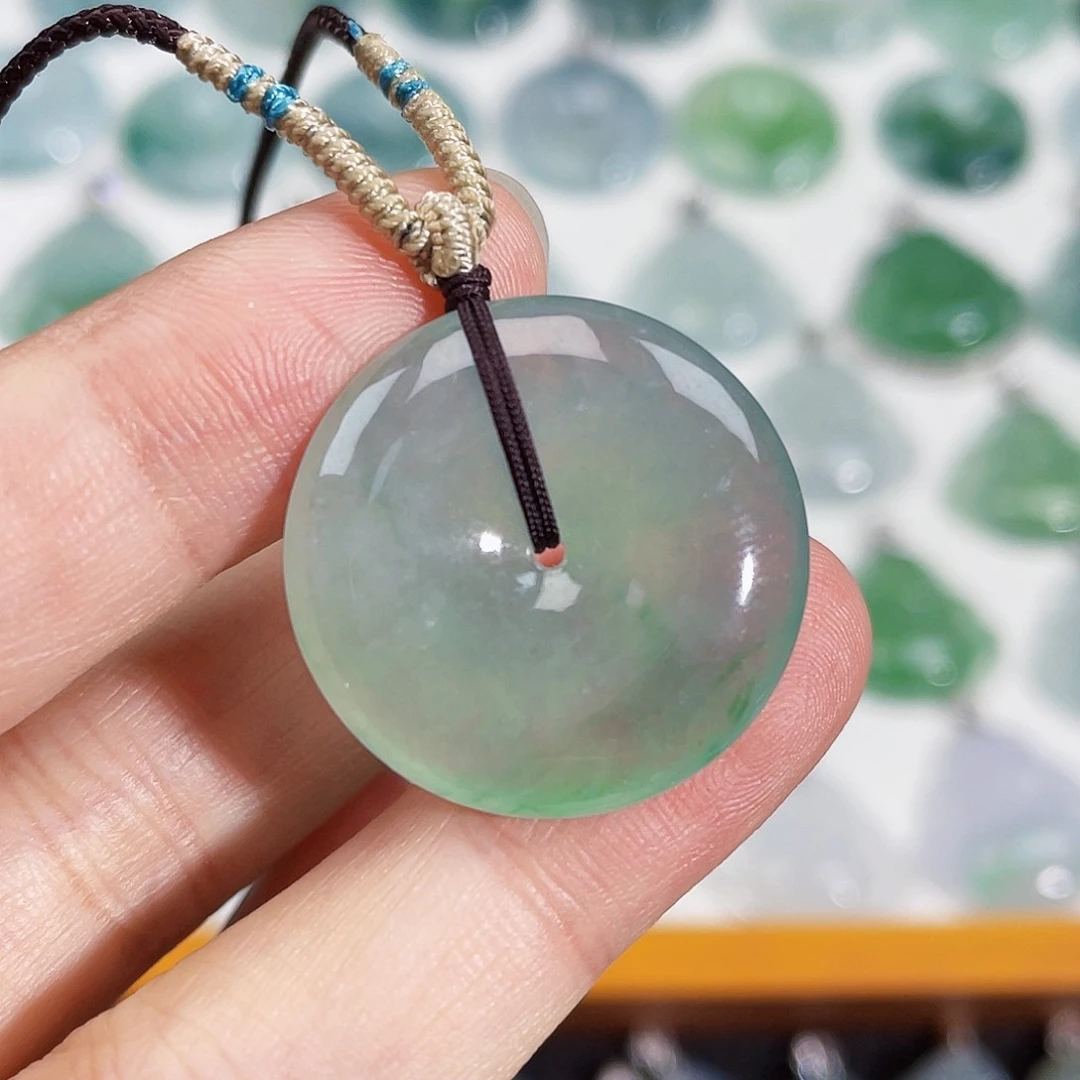 颈饰未镶嵌翡翠吊坠