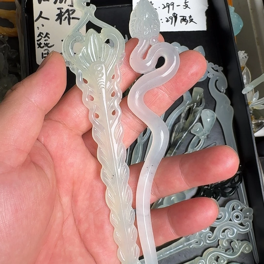 三***七蛇纹石玉未镶嵌发饰