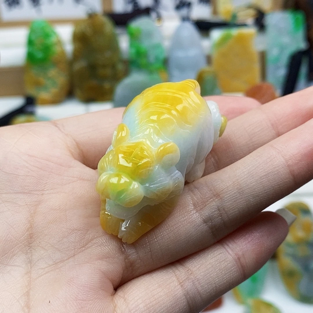 定制翡翠未镶嵌翡翠