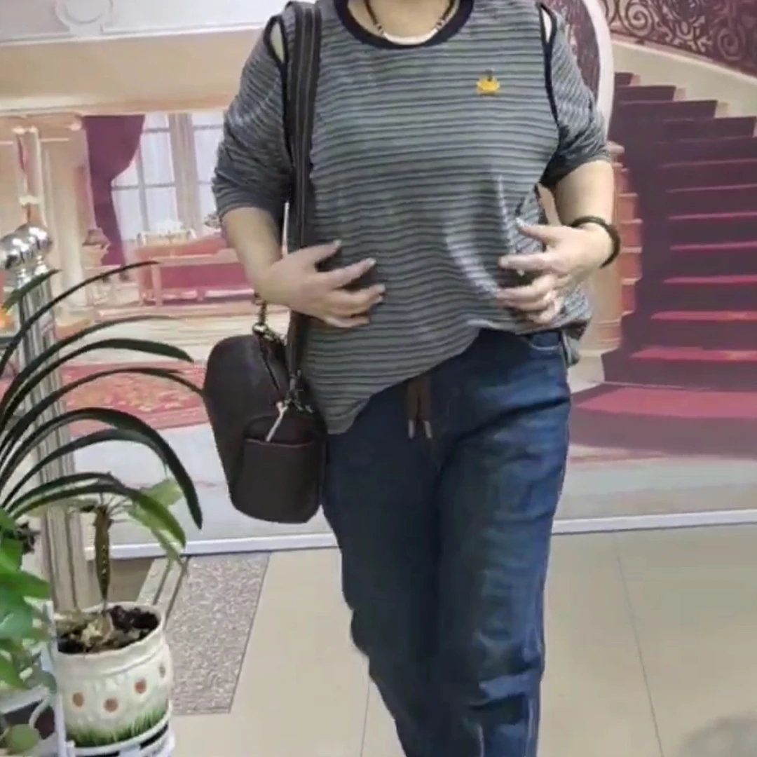 大码女装，上衣——8306号