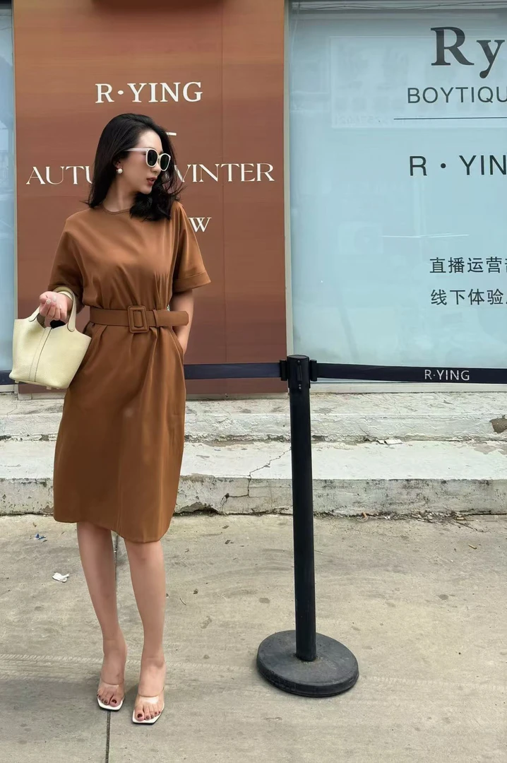 【R·YING】25ss夏季新款“焦糖”腰带连衣裙