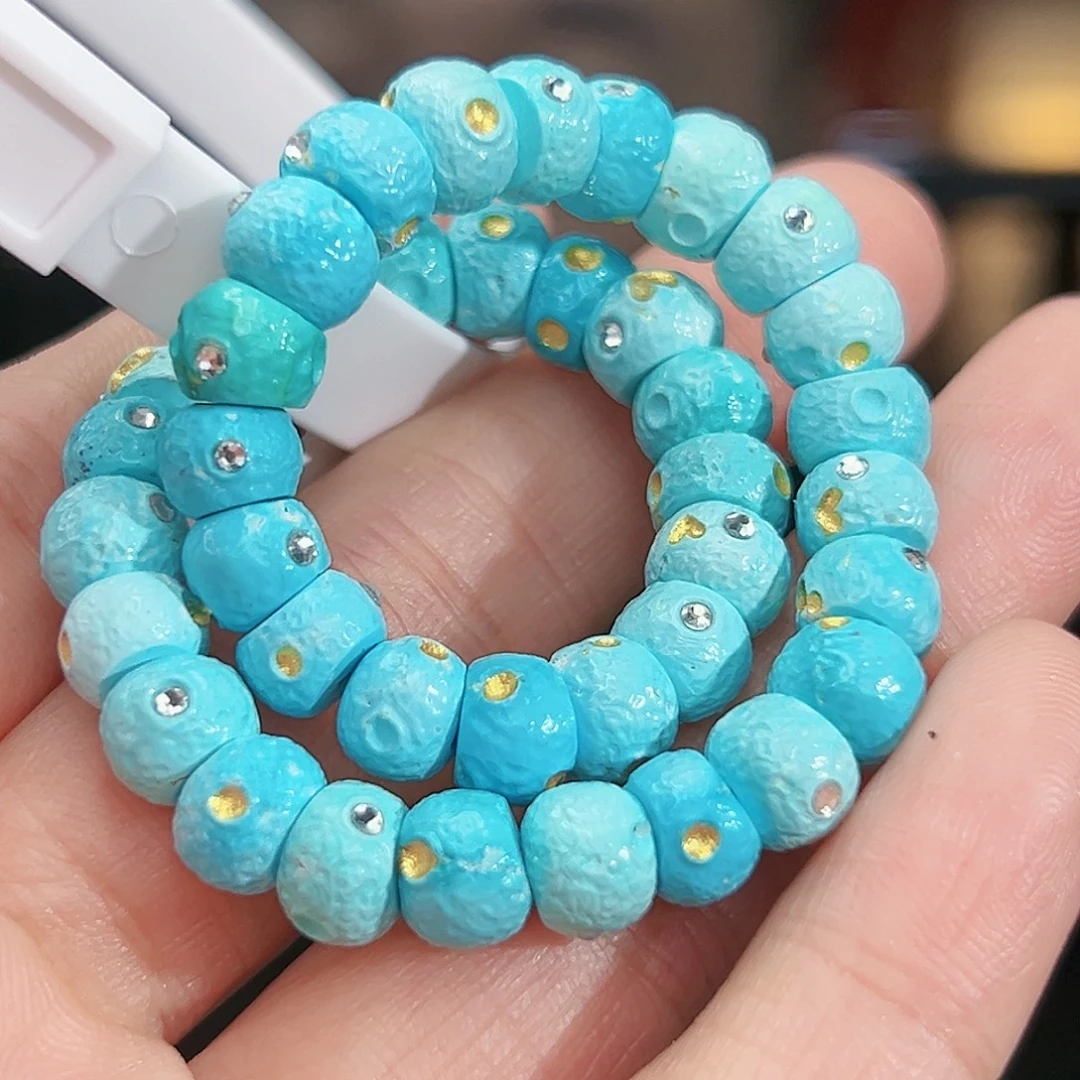 绿松石未镶嵌珠宝奇石