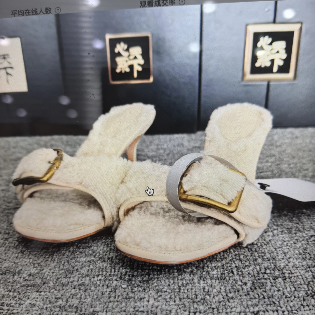 95新 Alexander McQueen/亚历山大·麦昆 蔻驰拖鞋不退换