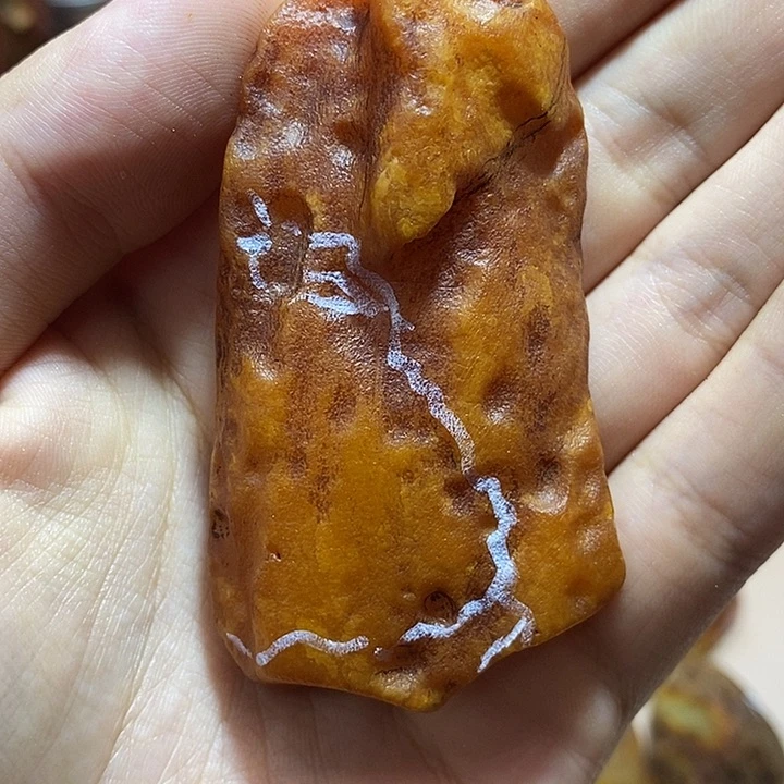 定制琥珀l*e琥珀蜜蜡定制