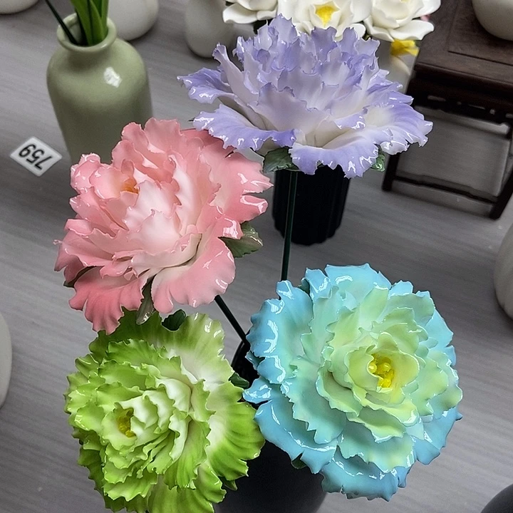 杨***a陶瓷纯手工捏花设计