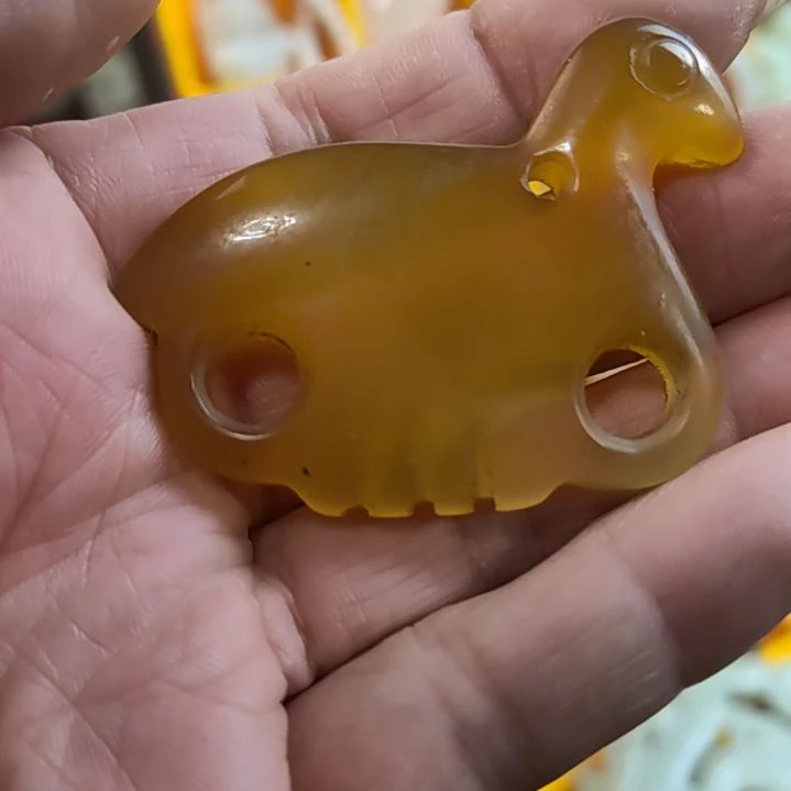 和田玉（糖玉）未镶嵌挂件