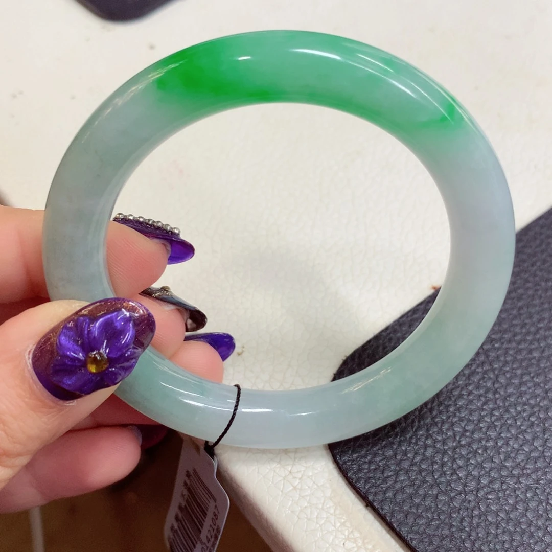 未镶嵌手镯翡翠缅甸