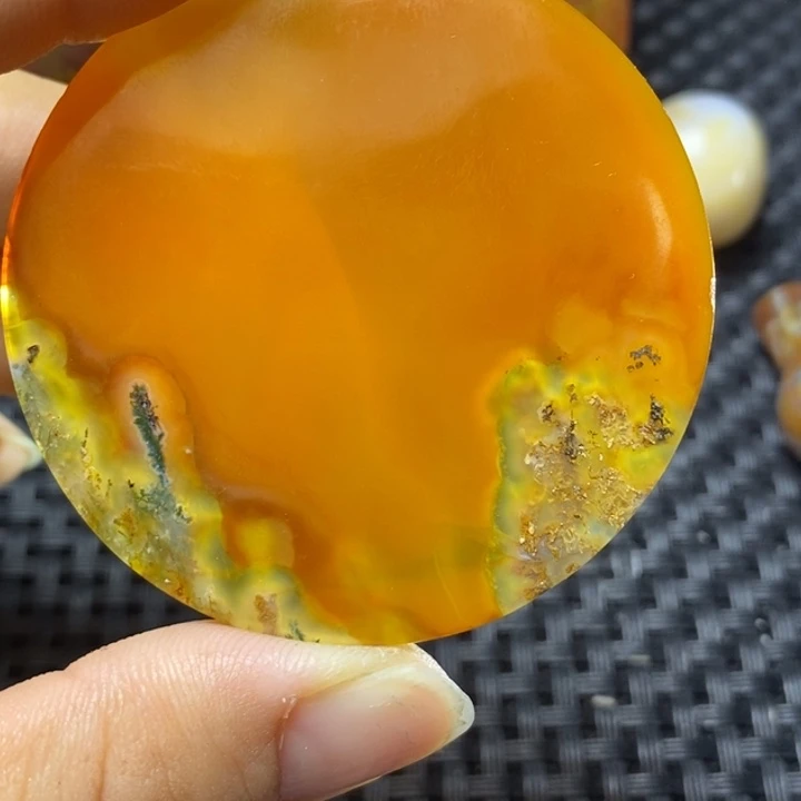玛瑙/玉髓颈饰未镶嵌原*