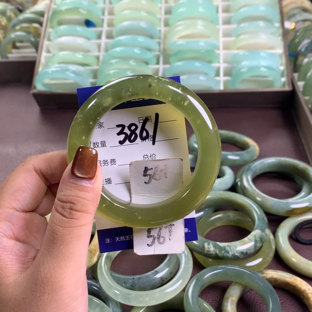 未镶嵌蛇纹石玉手镯3861