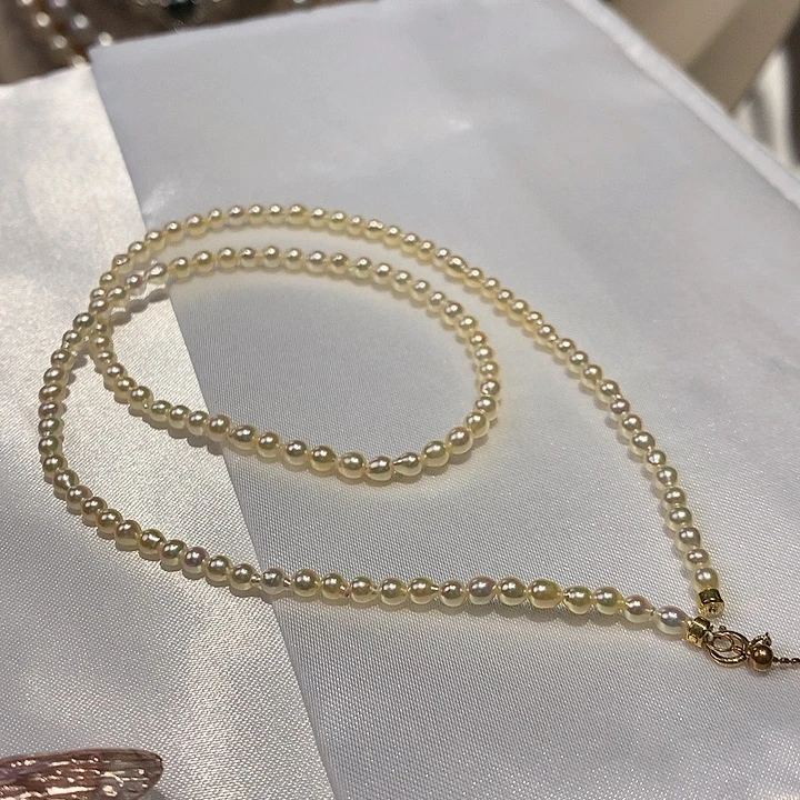 颈饰18K金镶嵌海水珍珠