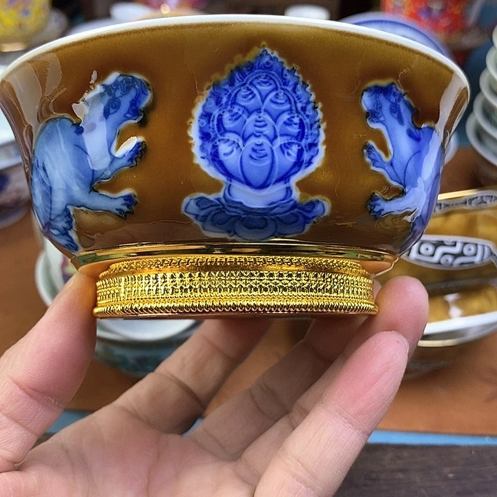 景德镇陶瓷藏式茶碗康*?