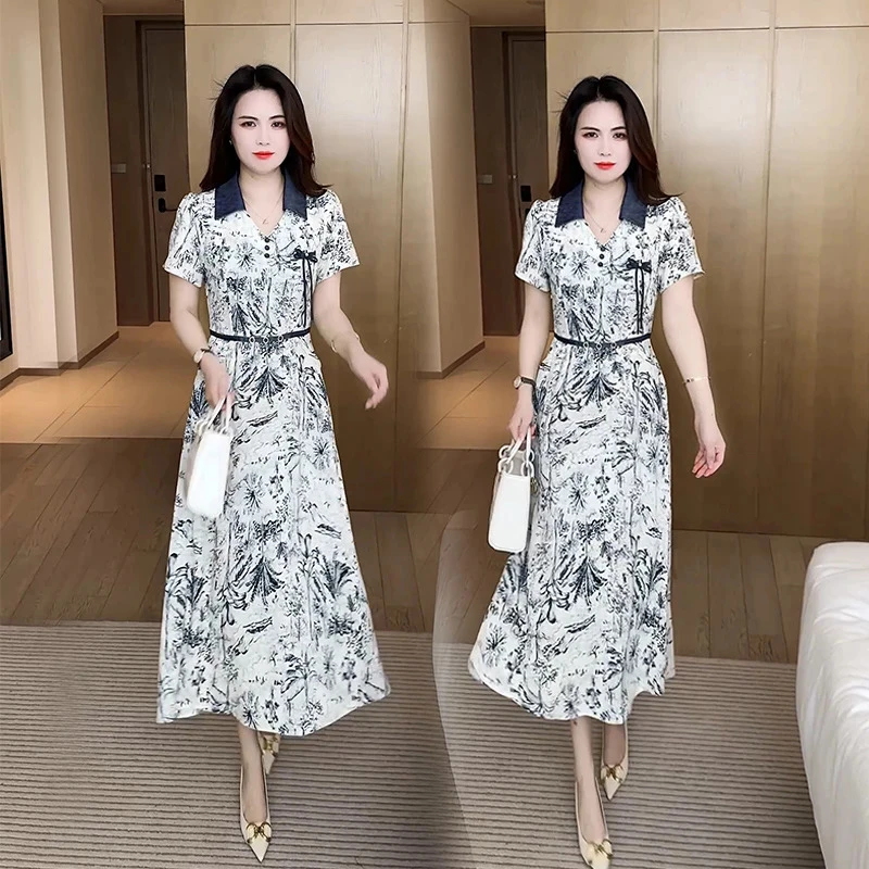 妈妈夏装气质碎花短袖V领连衣裙女2025新款收腰显瘦过膝减龄裙子