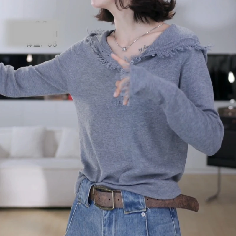 秋冬流苏连帽长袖纽扣设计流苏手袖针织帽衫 C6002