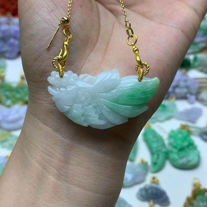 颈饰未镶嵌翡翠翡翠