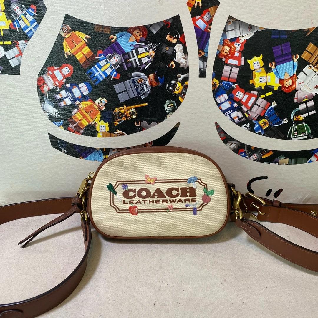 95新 COACH/蔻驰 20963斜挎包