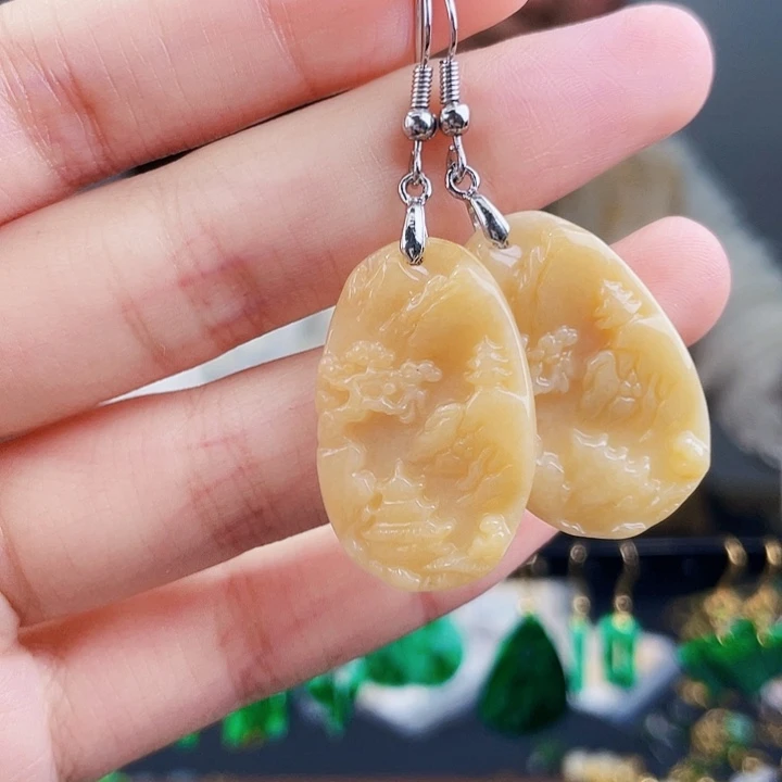 翡翠耳饰未镶嵌饰品