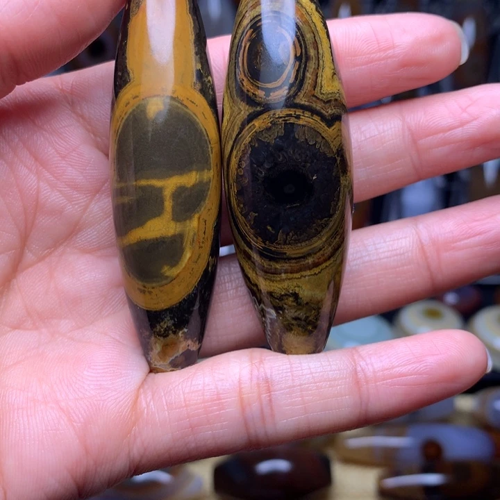 百***料玛瑙/玉髓未镶嵌颈饰