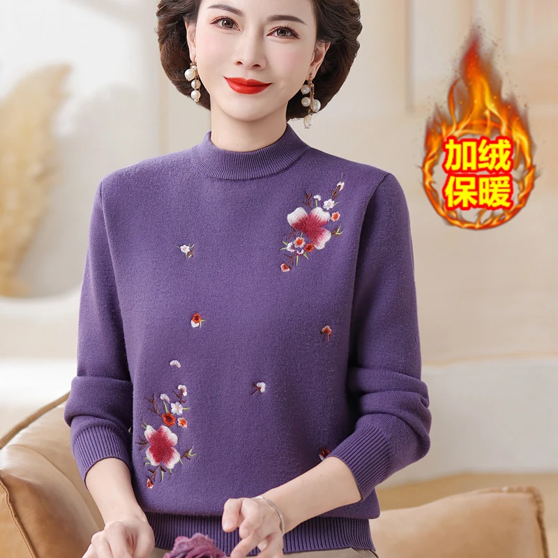2025年中老年女新款半高领加绒毛衣妈妈装秋冬保暖打底衫洋气刺绣
