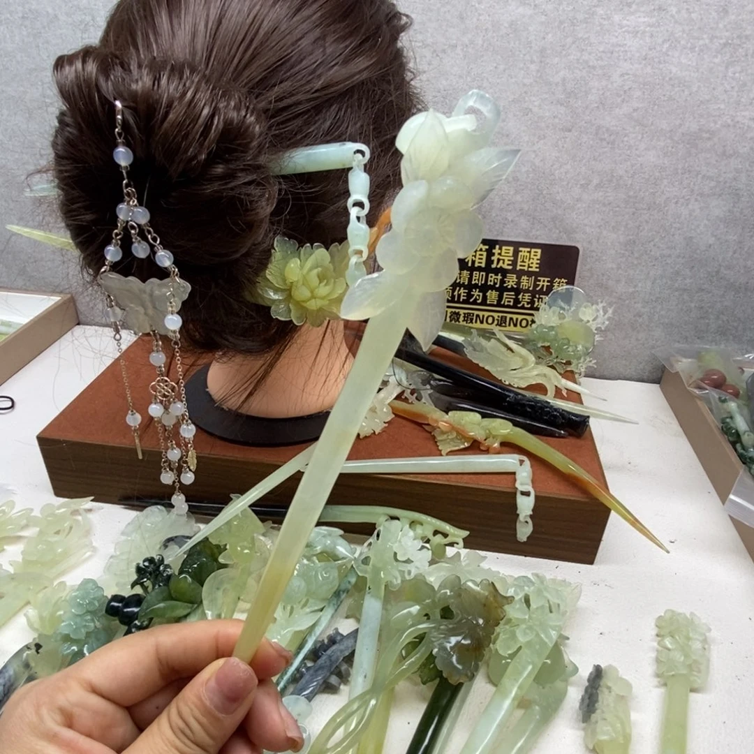 蛇纹石玉未镶嵌发饰