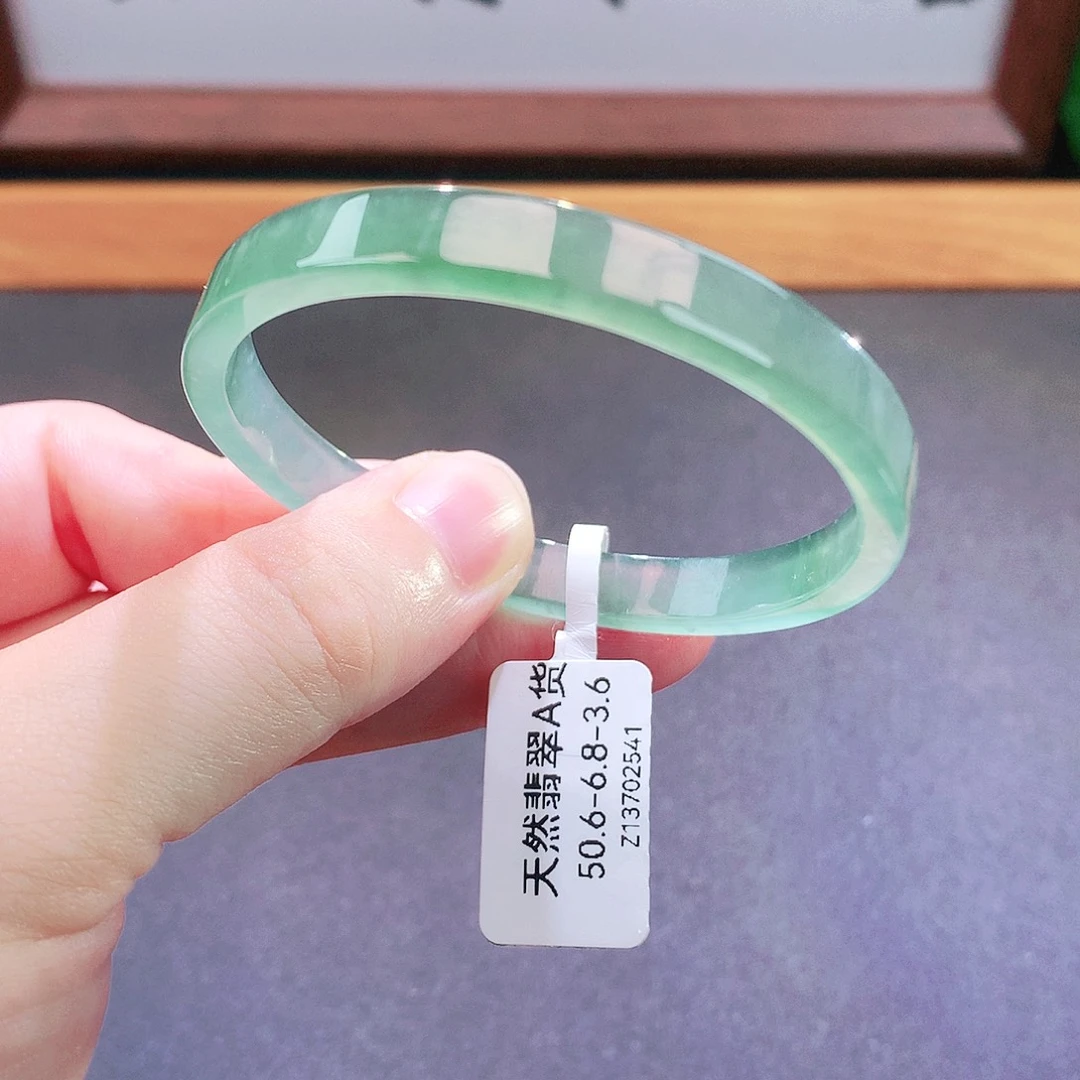 翡翠未镶嵌手镯天然翡翠