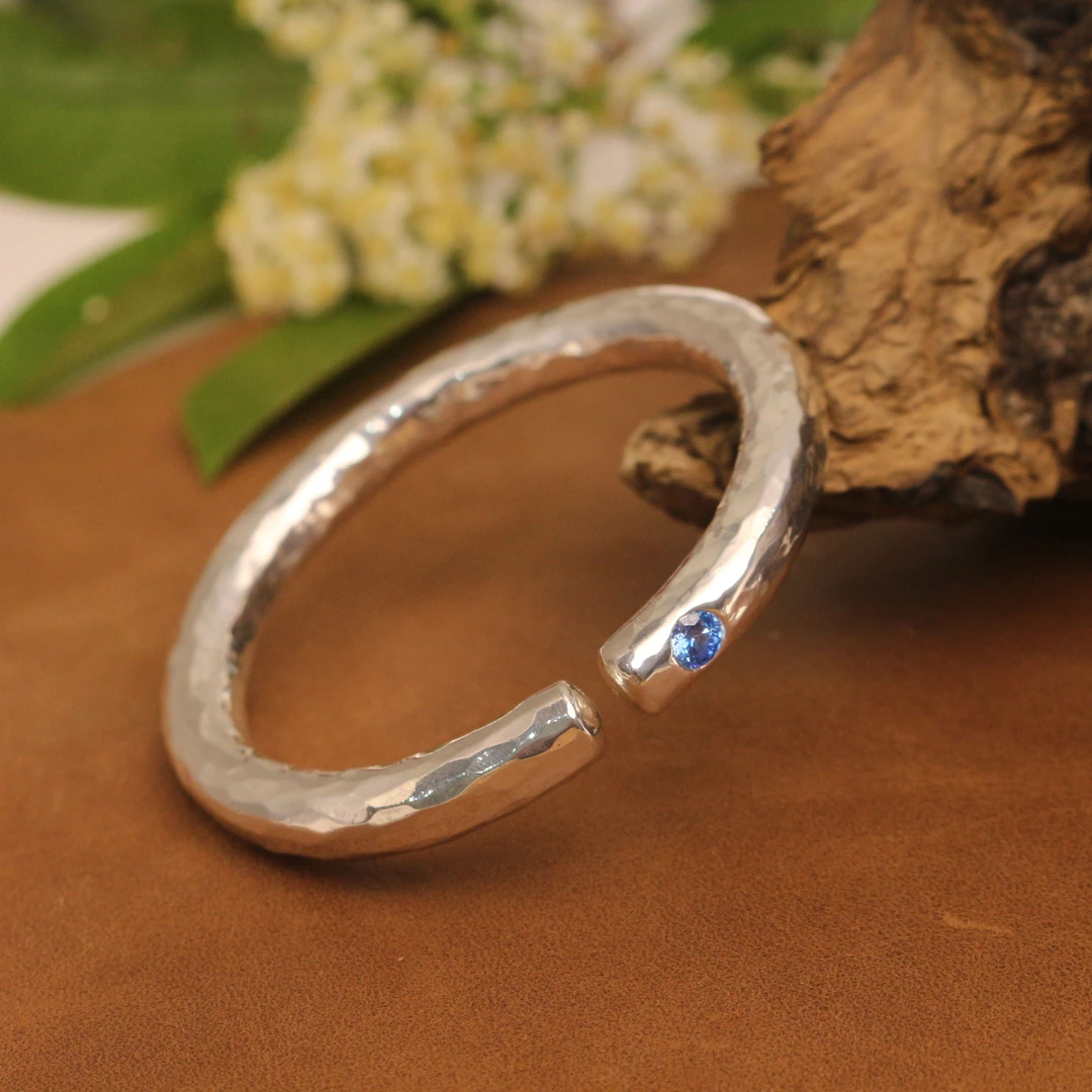 足银银制品 999圆棍大锤纹镶嵌工艺纯手工锻打定制气质时尚百搭