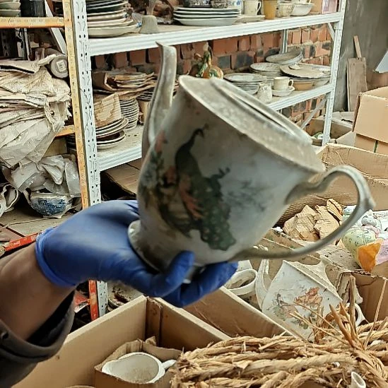 泡***吖摆件盘子碗茶壶啥都有