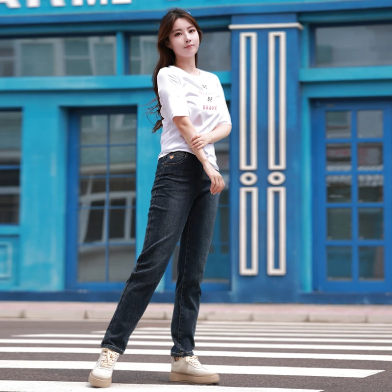 WHITE COLLAR/白领 牛仔蓝刺绣瘦腿牛仔裤