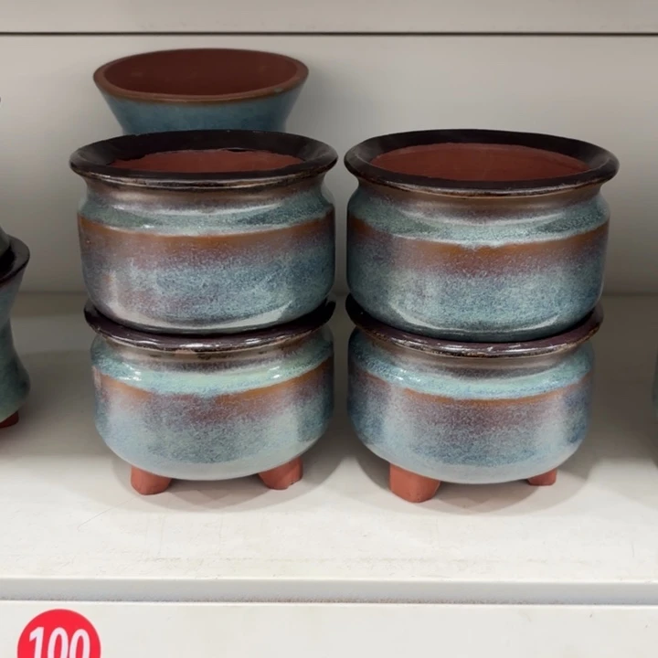 内口8.5高8左右，4个花盆