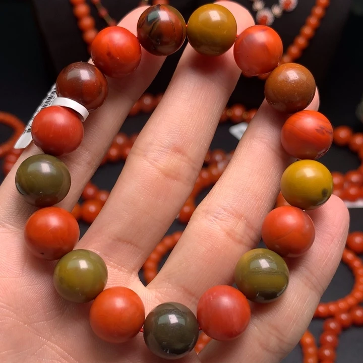 南红玛瑙12mm未镶嵌多样性发一件