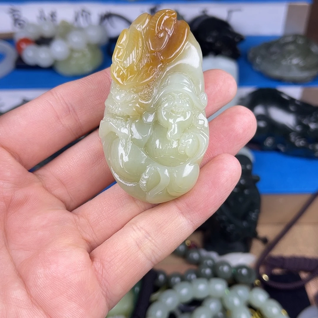 和田玉未镶嵌颈饰且末御龙财神新疆和田玉