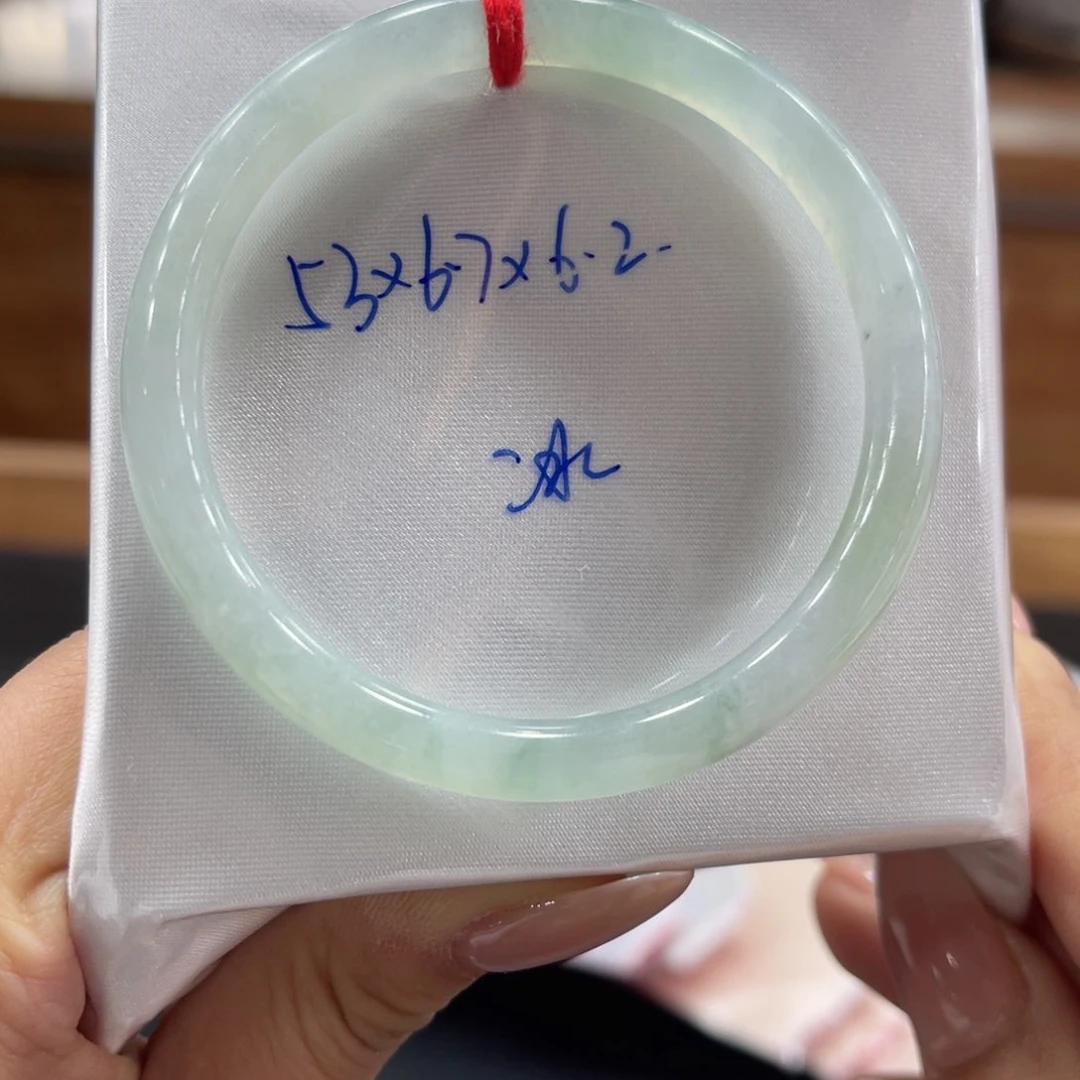 未镶嵌手镯翡翠翡翠