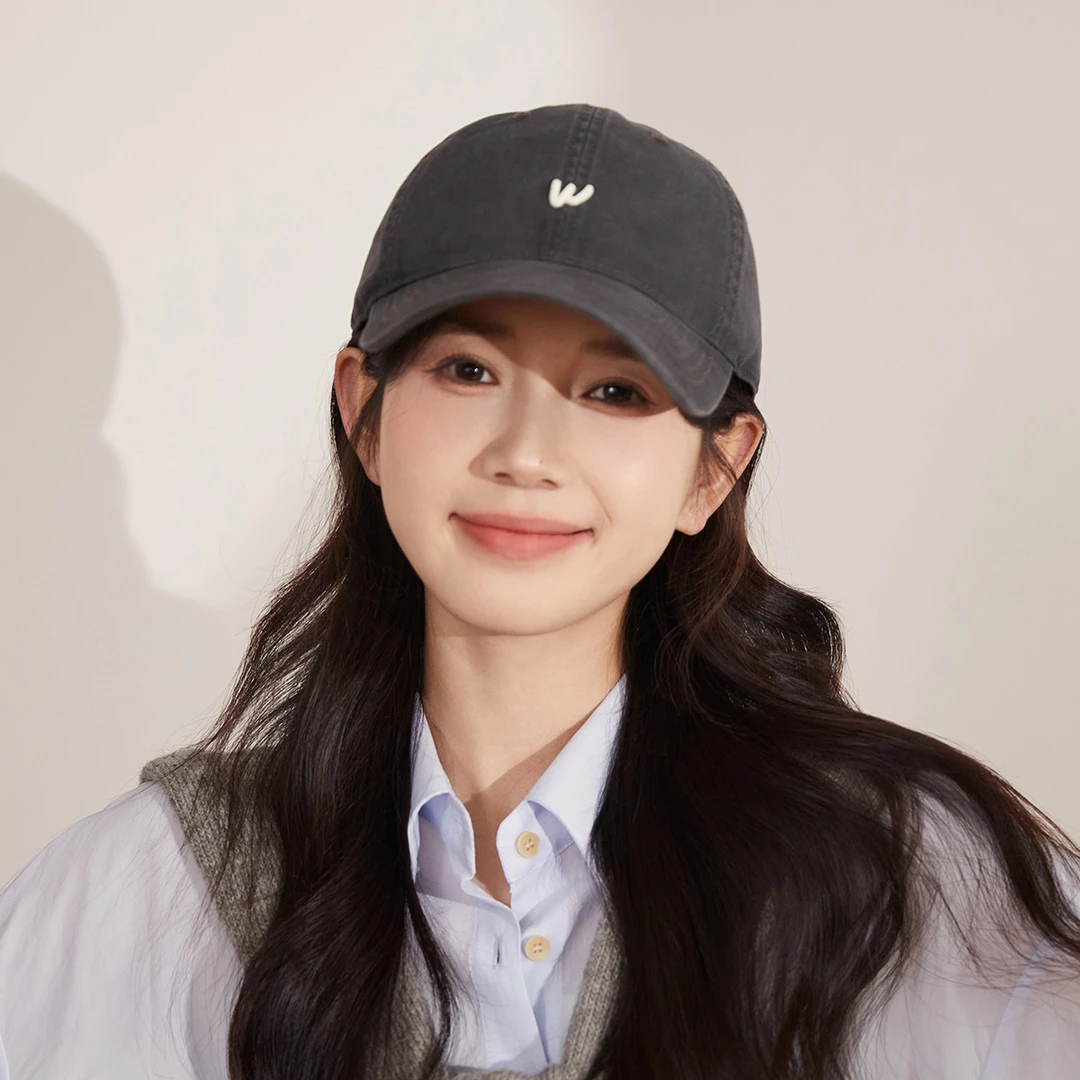 高级感灰色软顶棒球帽女日系简约百搭鸭舌帽复古水洗棉遮阳帽子男