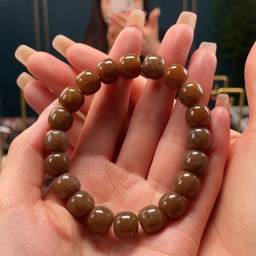 手串未镶嵌和田玉且末糖卡11.5老型