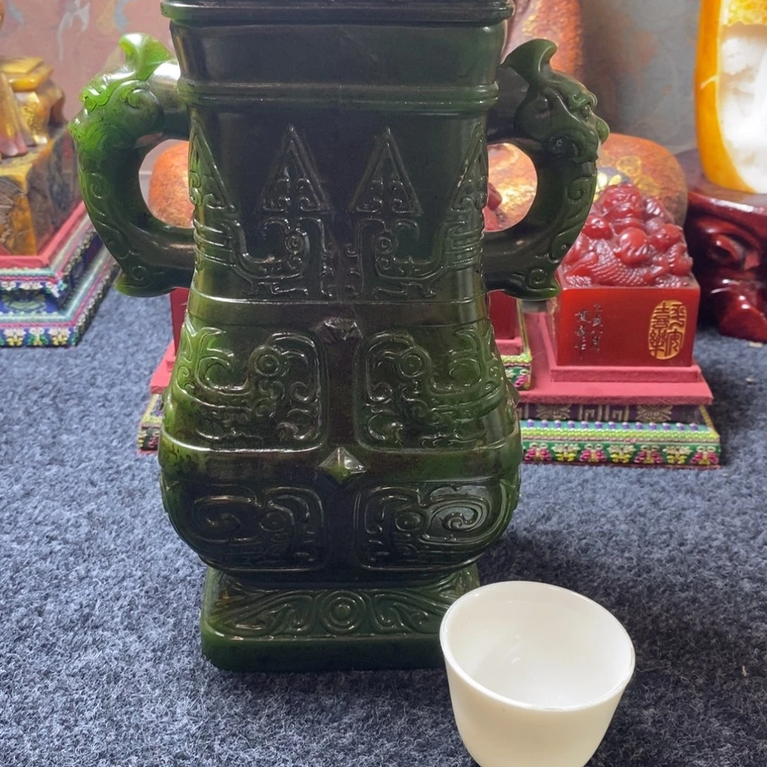 行***也瓷片精品美物大摆件