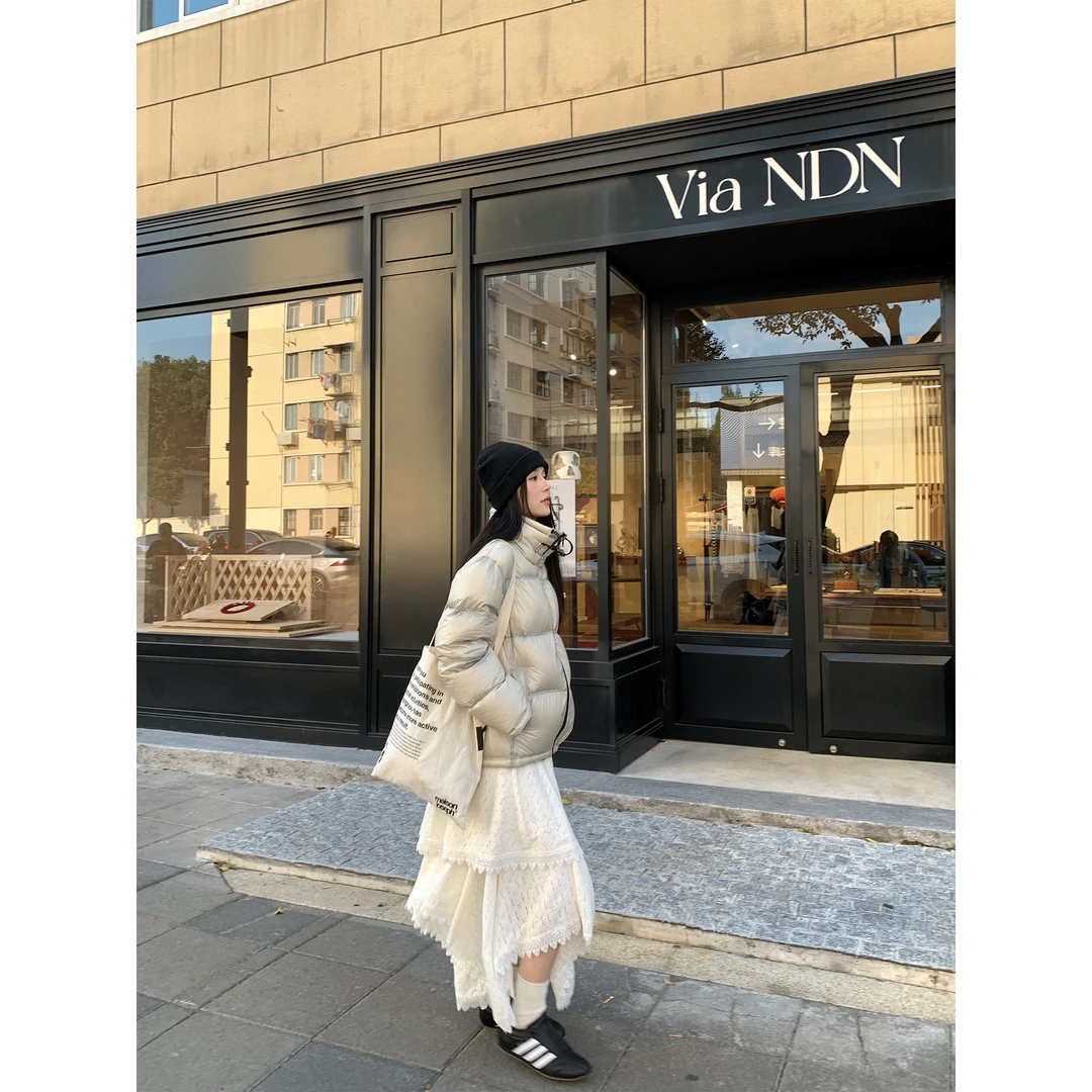 叁月芹菜 清仓no退no换！90白鸭绒刺穿工艺羽绒服外套女秋冬百搭