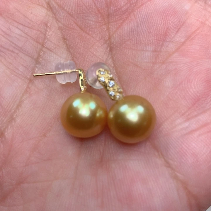 18K金镶嵌耳饰海水珍珠