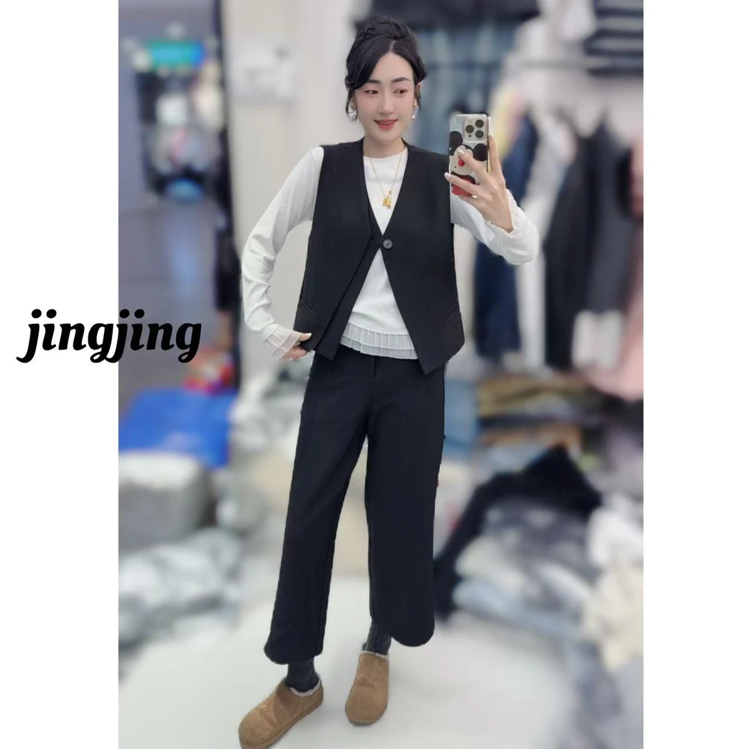 早春新款休闲百搭西服马甲套装（0011）