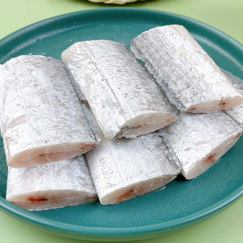 舟山小眼带鱼段新鲜油带5斤装刀鱼段(去头去尾）