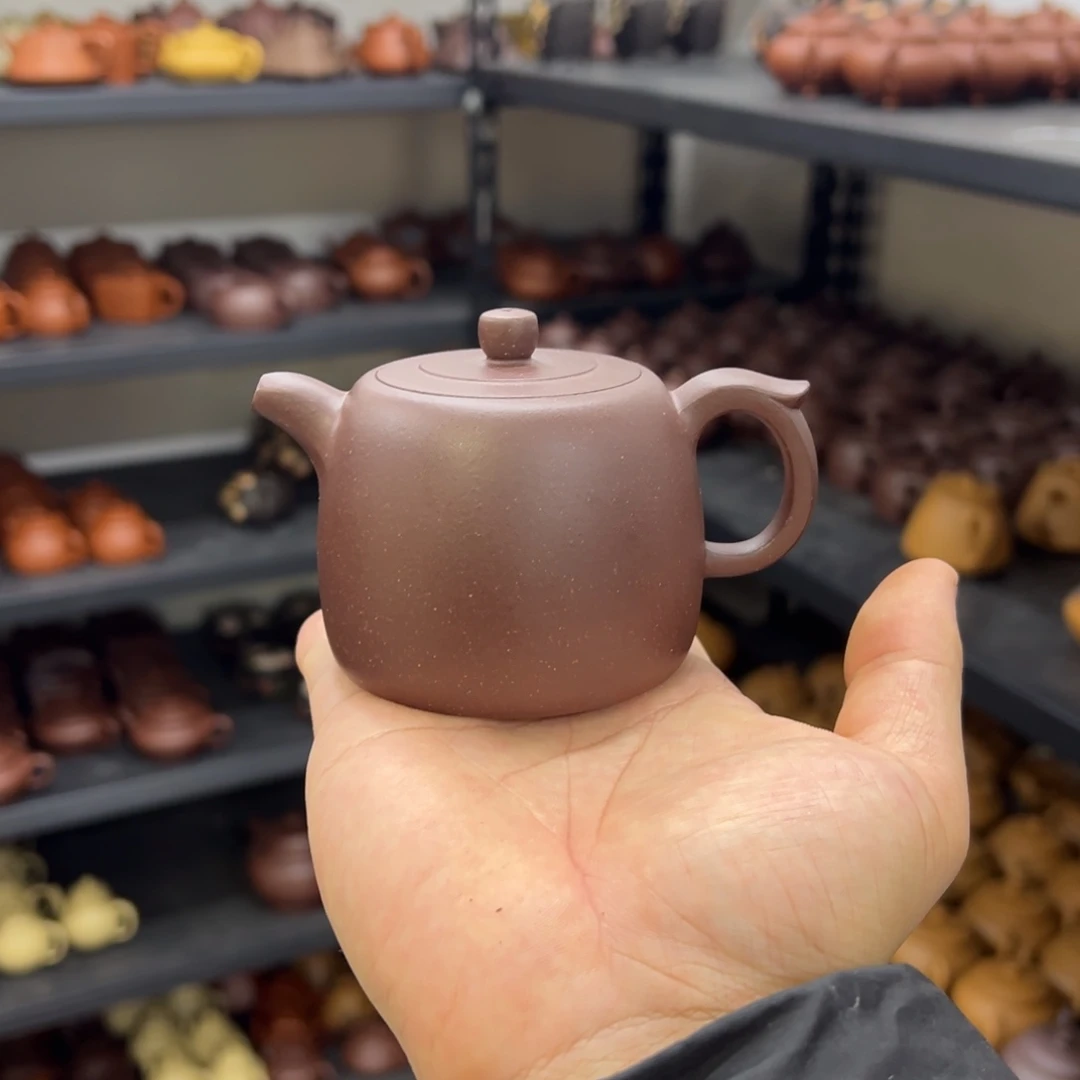 茶壶紫砂汽修厂和机械设备