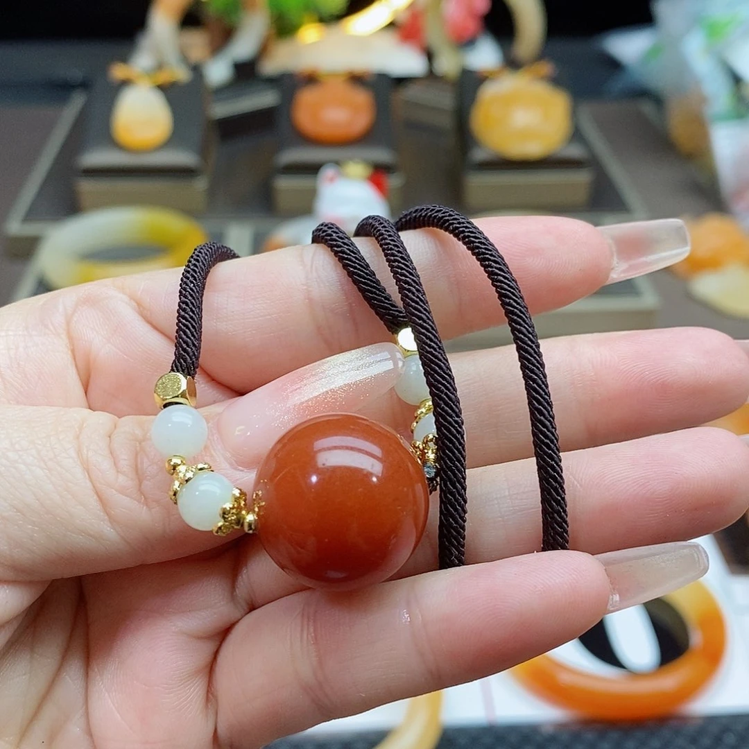 石英质玉（黄龙玉）未镶嵌吊坠