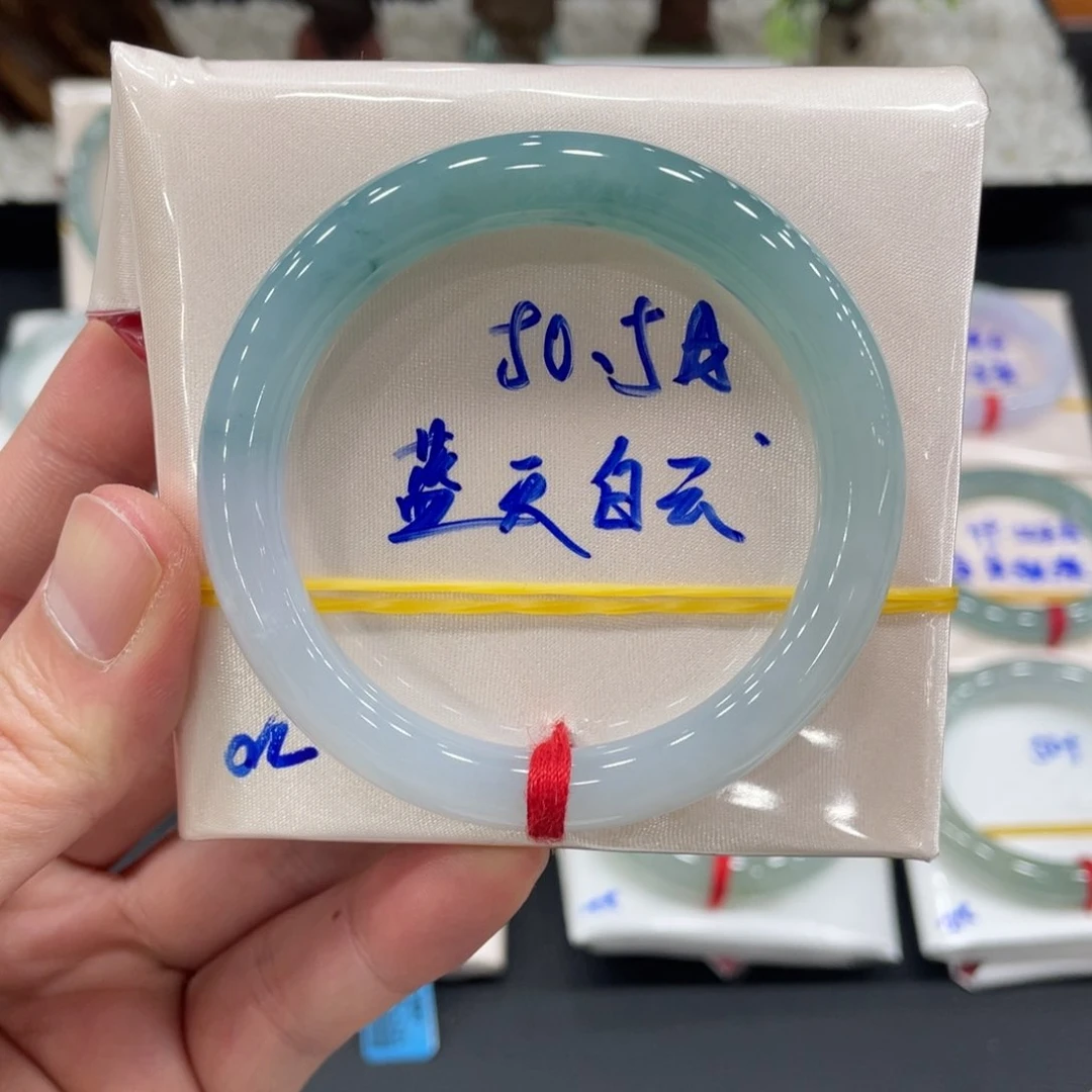 未镶嵌手镯翡翠翡翠