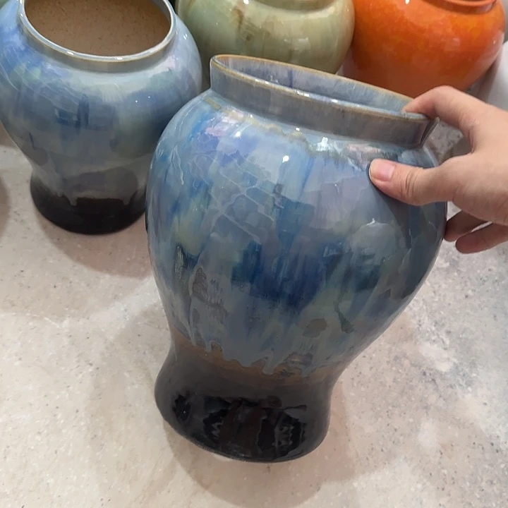 白泥花盆微瑕有孔