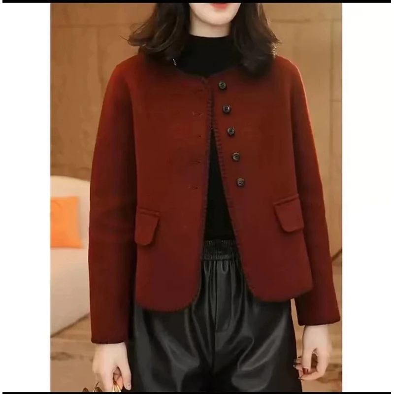 毛呢外套女短款小香风气质上衣秋冬排扣休闲百搭短外套时尚2418