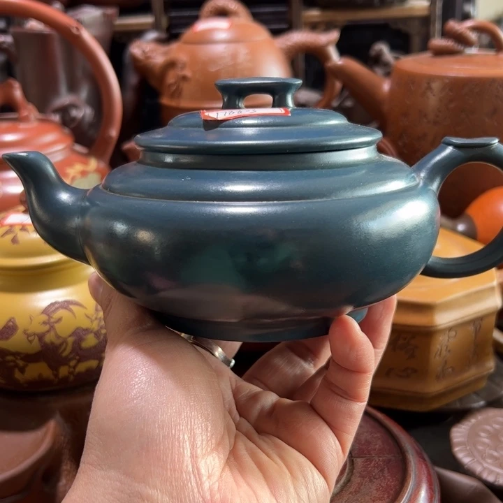 紫砂茶壶紫砂壶收藏起来吧