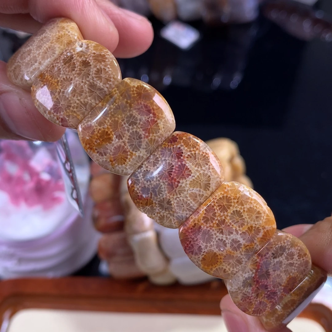硅化珊瑚（珊瑚玉）未镶嵌吊坠(赠链)76号红彩荷叶花花