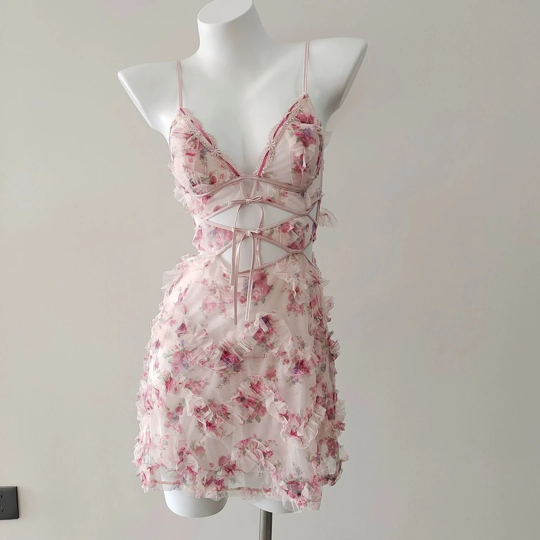 【幽谷家】碎花纯欲吊带清新显瘦睡裙舒适战袍睡衣少女带胸垫睡衣