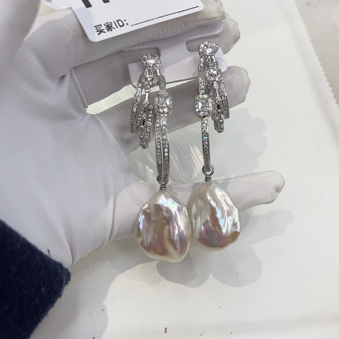 合金淡水珍珠耳饰