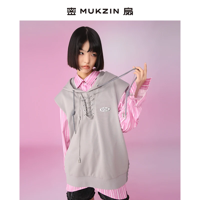 密扇不羡仙连帽卫衣背心马甲M231A05009201