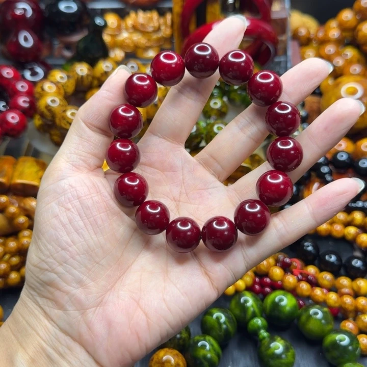 松木琥珀木文玩手串