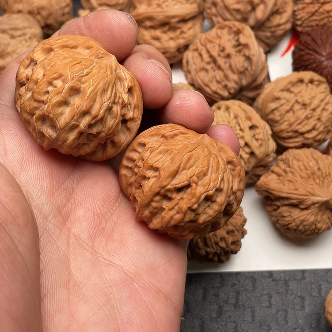 文玩核桃吊坠梦**见磨盘